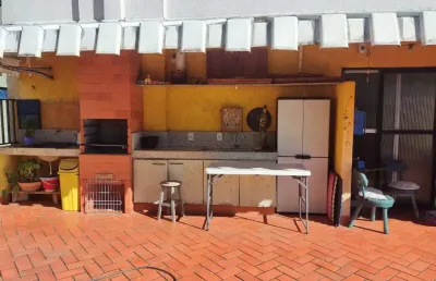 Vendo cobertura de 4 quartos 2 suítes no setor  oeste edifício revena