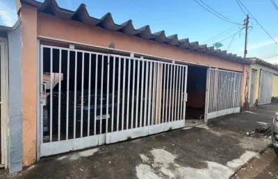 Casa de 3 quartos uma suíte no bairro feliz goiânia