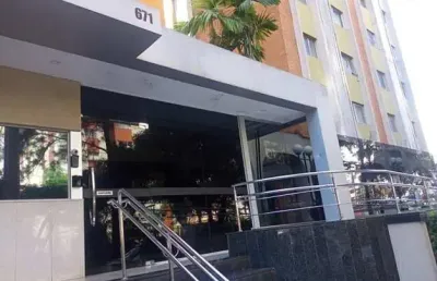 Vendo apartamento no setor bueno de 2 quartos edifício vila del reyo vila