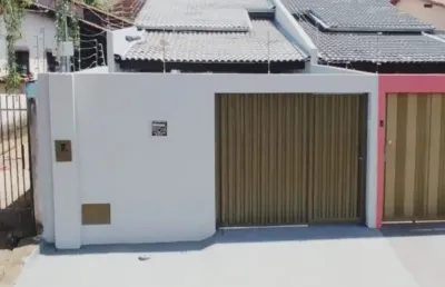 Linda casa de 2 quartos uma suite no setor recanto do  bosque goiania