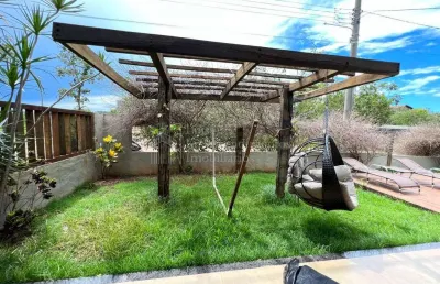 Casa à venda linda casa com piscina suíte com closet no bairrotarumã bonito - ms