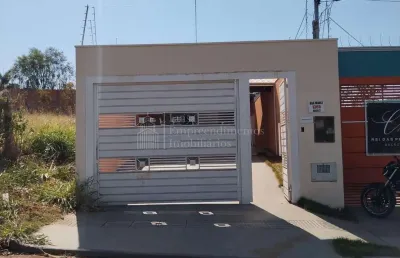 Casa à venda, pé direito alto, 1 suíte, agua limpa park, campo grande - ms