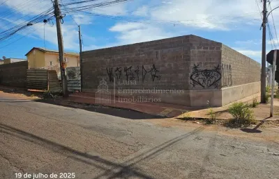 Terreno à venda na Rua Tenente Lira, Jardim Seminário, Campo Grande