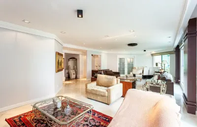 Apartamento 4 quartos, batel/agua verde, para pessoas refinadas e de bom gosto!