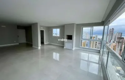 Apartamento com 3 suítes no centro de balneário camboriú