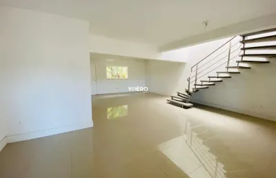 Casa com 3 quartos à venda na Rua Cruz e Sousa, 204, Praia dos Amores, Balneário Camboriú
