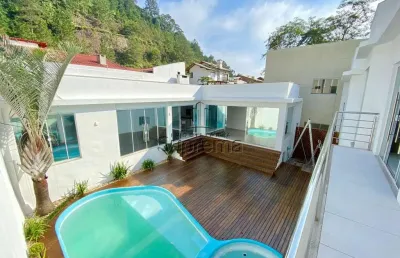 Casa com 3 quartos à venda na Rua Alexandre Alexius Reiser, 160, Ressacada, Itajaí
