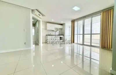 Apartamento com 3 quartos à venda na Rua Lauro Muller, 256, Centro, Itajaí