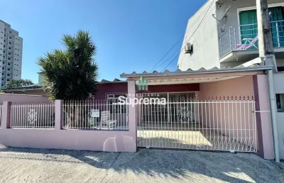 Casa com 3 quartos para alugar na Rua Serafim Franklin Pereira, 311, Cordeiros, Itajaí