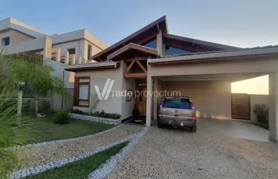 Casa em condomínio fechado com 3 quartos à venda na rua augusta bernardes moreira, 10, parque das quaresmeiras, campinas, 219 m2 por r$ 2.200.000