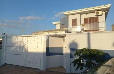 Casa com 3 quartos à venda na rua rodolfo favalli, 188, parque camélias, campinas, 293 m2 por r$ 1.100.000