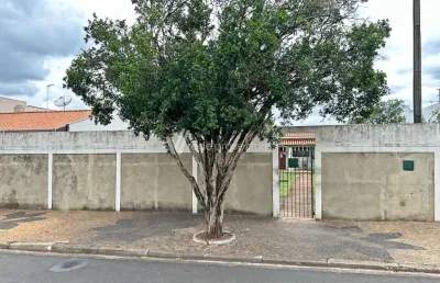Casa com 1 quarto à venda na rua brigadeiro faria lima, 92, jardim dos calegaris, paulínia, 40 m2 por r$ 600.000