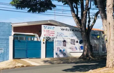 Casa com 4 quartos à venda na avenida esther moretzshon camargo, 794, parque são quirino, campinas, 225 m2 por r$ 850.000