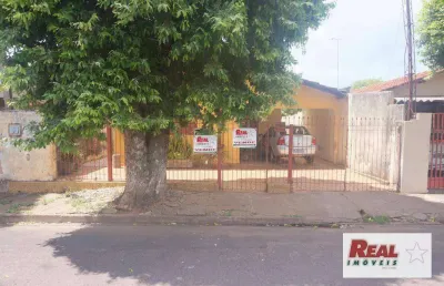 Casa com 3 quartos à venda na Rua Anísio Luiz Marques, Palmeiras, Araçatuba
