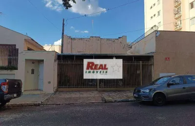 Casa com 3 quartos à venda na Rua Hermílio Magalhães, Centro, Araçatuba
