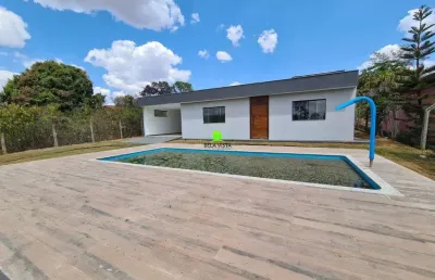 Casa em condomínio fechado com 3 quartos à venda na rua manacas da serra, 936, condomínio estância da mata, jaboticatubas por r$ 750.000