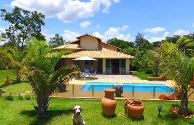 Casa em condomínio fechado com 3 quartos à venda na lamartinio babo, 146, condomínio vale do luar, jaboticatubas por r$ 1.300.000