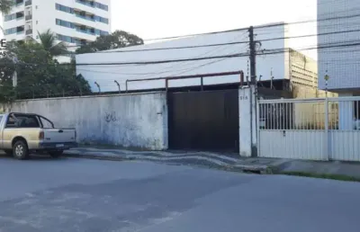 Galpão à venda em jaboatão dos guararapes-pe, bairro candeias: 4 salas, 2 banheiros, 25 vagas de garagem, 342m² de área