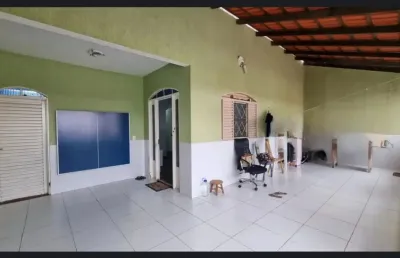 A&m imoveis vende exta exelente casa na ar 12 de sobradinho