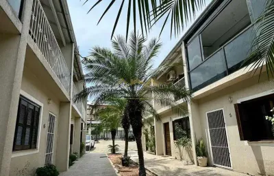 Casa com 2 quartos à venda na Rua Flávio Catanhede, Vila Ponta Porã, Cachoeirinha