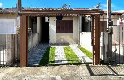Casa com 2 quartos à venda na Rua Cajueiro, Jardim do Bosque, Cachoeirinha