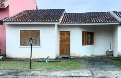 Casa de 2 dormitórios no vivendas das bromélias ao lado do alphaville