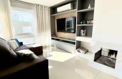 Casa com 3 quartos à venda na Rua Intendente Alfredo Azevedo, Glória, Porto Alegre