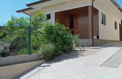 Casa com 3 quartos à venda na Rua Eduardo Manoel da Rosa, 303, Serraria, São José