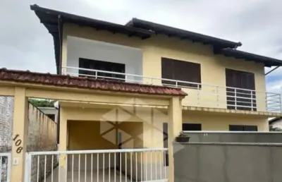 Apartamento com 2 quartos para alugar na Rua Cel Bernardino Machado,, 379, Passa Vinte, Palhoça