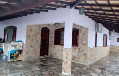 Casa com 3 dormitórios para alugar, 300 m² por r$ 5.000,00/mês - centro - rio das ostras/rj