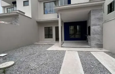 Casa com 3 dormitórios à venda, 150 m² por r$ 790.000,00 - costazul - rio das ostras/rj
