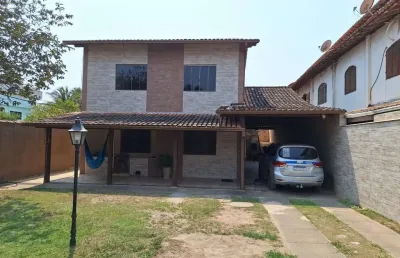 Atlântica imóveis tem excelente casa a - venda por r$ 400.000,00 ou aluguel por r$ 2.076,66/mês - terra firme - rio das ostras/rj