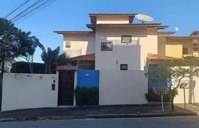 Atlântica imóveis tem excelente casa com 3 dormitórios à venda, 350 m² por r$ 1.000.000,00 - riviera fluminense - macaé/rj
