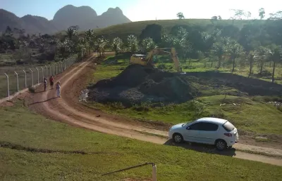 Sítio à venda, 60000 m² por r$ 1.300.000,00 - cantagalo - rio das ostras/rj