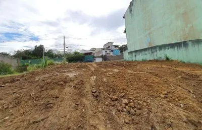 Atlântica imóveis tem excelente terreno à venda no novo horizonte, macaé/rj por r$ 350.000,00.