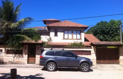 Casa com 4 dormitórios à venda, 300 m² por r$ 1.050.000,00 - bosque beira rio - rio das ostras/rj