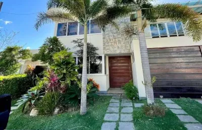 Atlântica imóveis tem excelente casa com 5 dormitórios, 500 m² - venda por r$ 2.500.000 - imboassica - macaé/rj