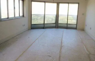 Atlântica imóveis tem excelente cobertura vista ao mar à venda na praia campista, macaé/rj por $ 2.600.000,00.