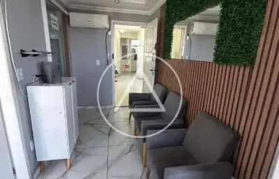 Atlântica imóveis tem excelente sala comercial no coração de macaé-rj