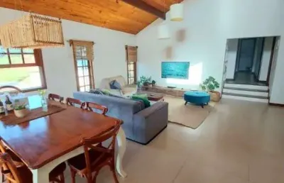 Casa com 5 dormitórios à venda, 266 m² por r$ 1.500.000,00 - vale dos cristais - macaé/rj.
