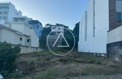 Terreno à venda no Lagoa, Macaé 