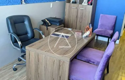 Atlântica imóveis tem excelente sala comercial para locação r$2.000,00