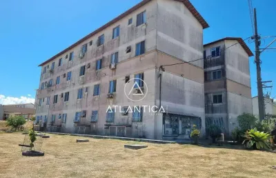 Atlântica imóveis tem excelente apartamento térreo à venda no total ville 1 - virgem santa/macaé-rj