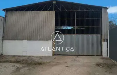 Atlântica imóveis tem excelente galpão para locação no são josé do barreto em macaé/rj por r$ 6.000,00.