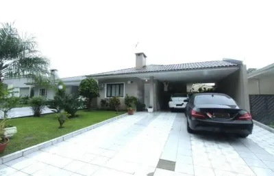 Casa com 3 dormitórios, 1 suíte, 142 m², aluguel de r$ 5.000 + taxas - santa felicidade, curitiba (pr)