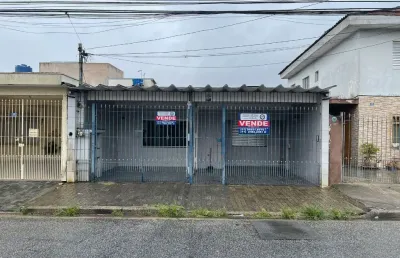 Vende-se ou troca casa térrea 3 dormitórios com edicula no jd. eliana.