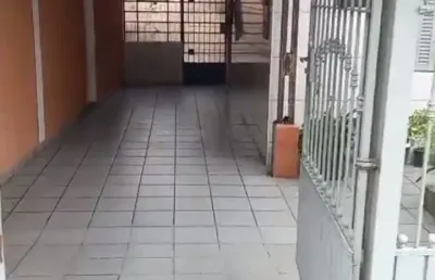 Vende - se casa 2 dormitórios no bela vista em guarulhos