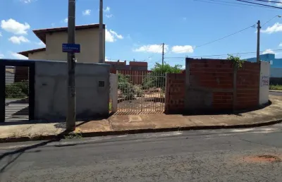 Terreno à venda na Rua Adair Ferreira, Residencial Santa Cruz, São José do Rio Preto