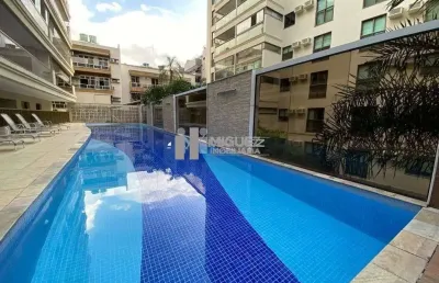 Lindo apartamento a venda - rua ângelo agostini - varanda, 4 quartos, 1 suíte, banheiro social, ampla cozinha - 2 vagas de garagem - prédio com infraestrutura completa