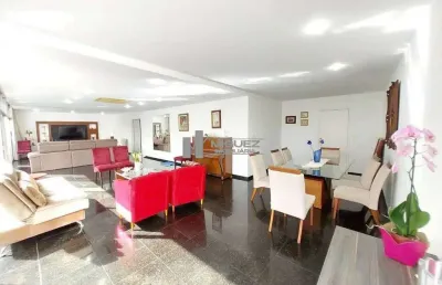 Exclusividade! excelente apartamento a venda na rua senador vergueiro, flamengo.  a 250 metros da praia do flamengo. são 300 m² de área útil, varanda, salão com aproximadamente 80 m² em 3 ambientes, 5